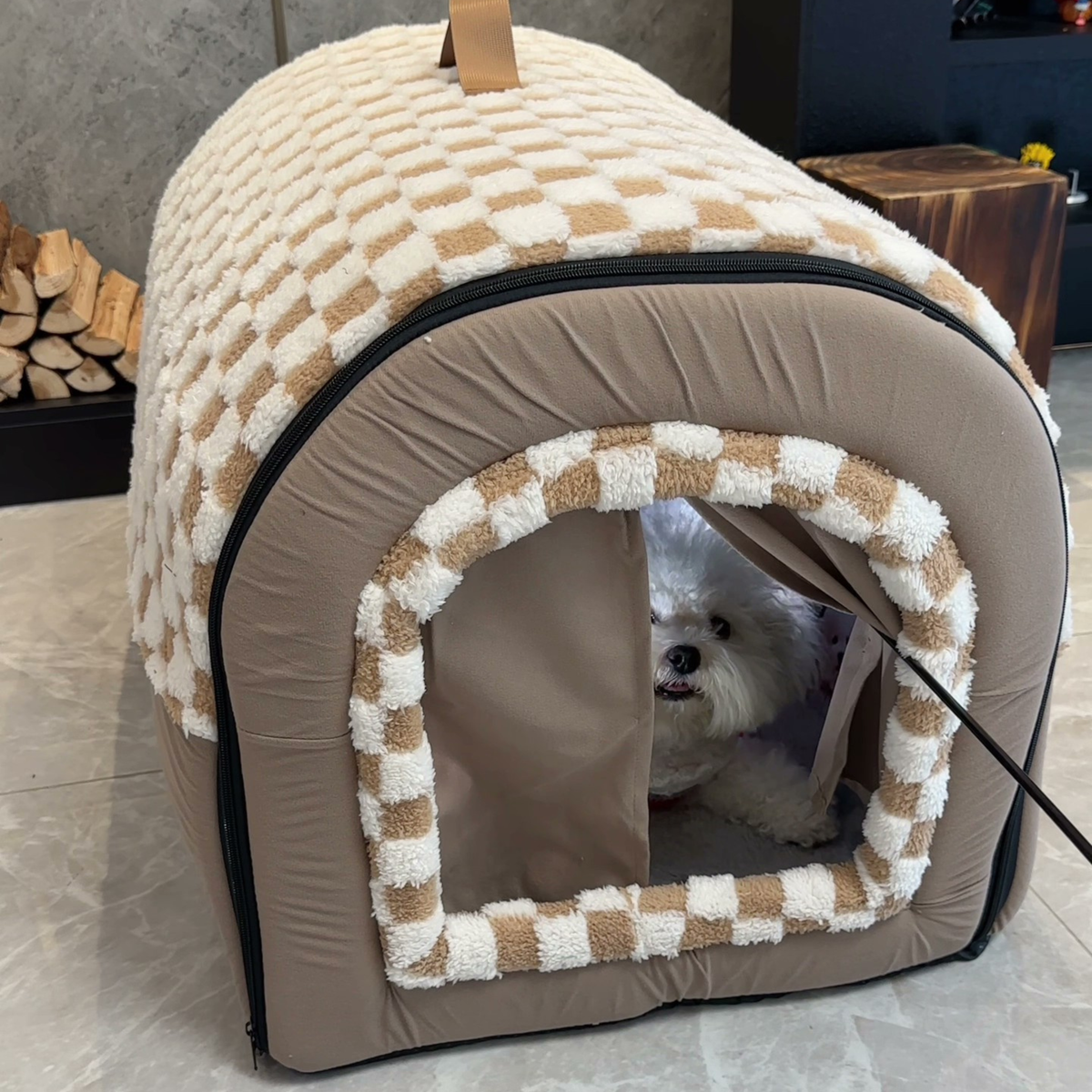 Checkered covered dog house bed, photo 3